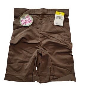NEW Maidenform  Size Medium DMS091 Feel Good Fashion Short Bronze / Brown